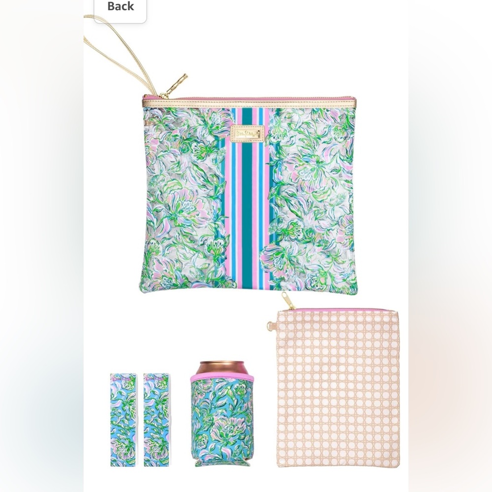 NWT Lilly Pulitzer Beach Day Pouch Cumulus Blue Chick Magnet style 550780